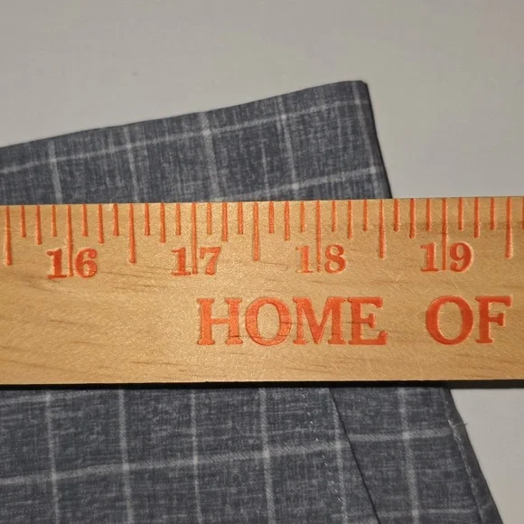 Nike Golf Dri Fit Shorts Gray White Plaid Polyester Blend Men's Size 36 - Picture 10 of 12